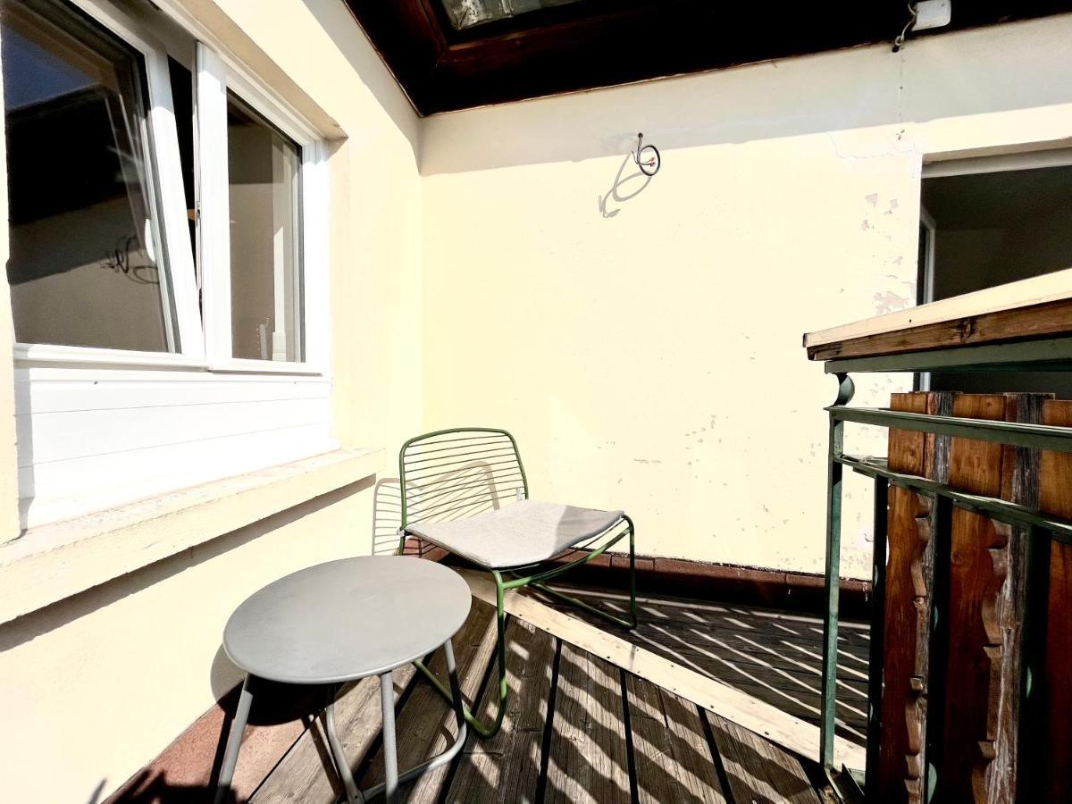 Sous Les Toits Avec Garage Et Terrasse A Ribeauville Exterior photo